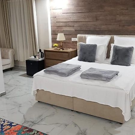 Mini Pool Rooms - Ultracentral - Piscina Cu Hidromasaj Oradea Bagian luar foto